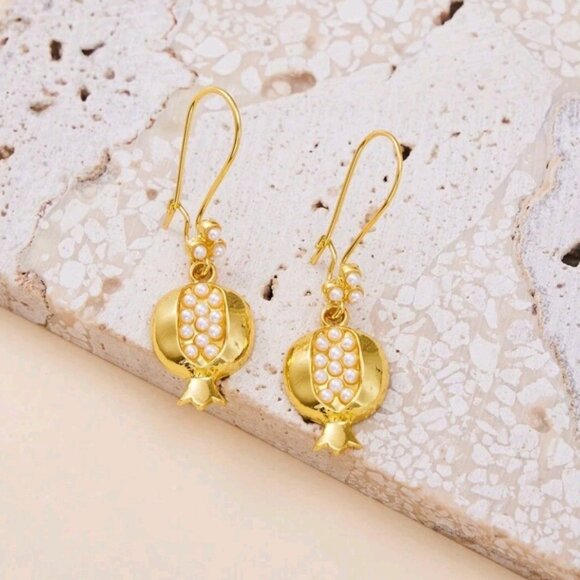 NEW Anthropologie 14K Gold Dipped Pomegranate Pearl Drop Earrings - Picture 4 of 5